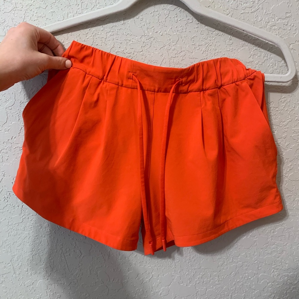 lululemon Stroll at Sundown Shorts